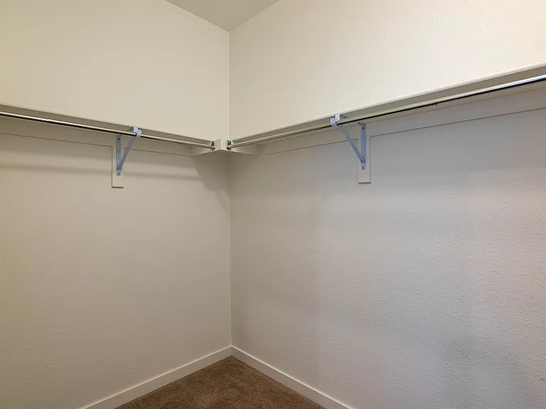 7337 W Asbury Dr — Photo 16