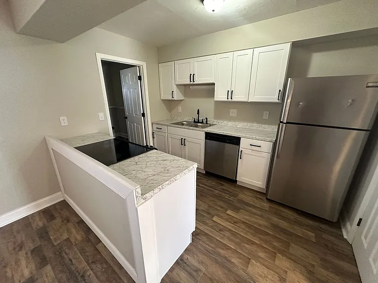 2308 Applebee Way — Photo 3