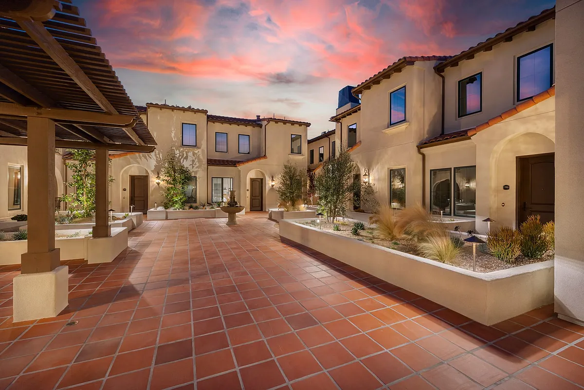 Building Photo - Mission View Residences