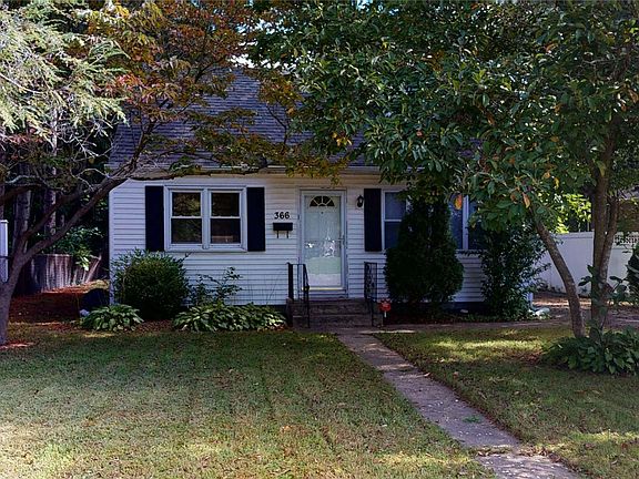 2nd image of 366 Auborn Ave