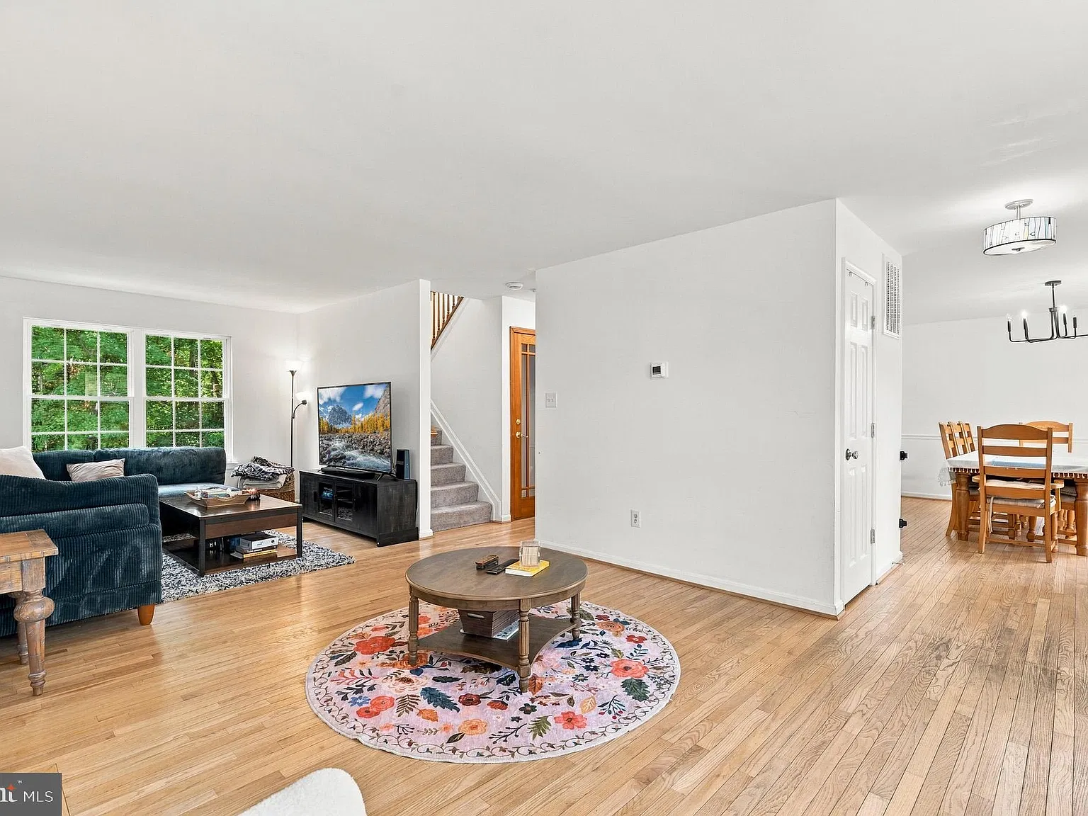 4 bed, 3.5 bath, 2622 sqft, $2,800 — Photo 4