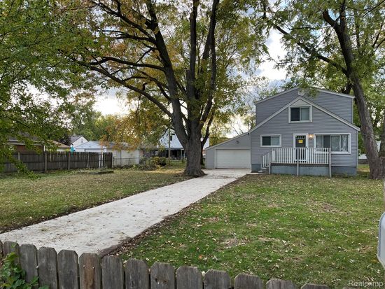 5894 Balfour Ave, Allen Park, MI 48101
