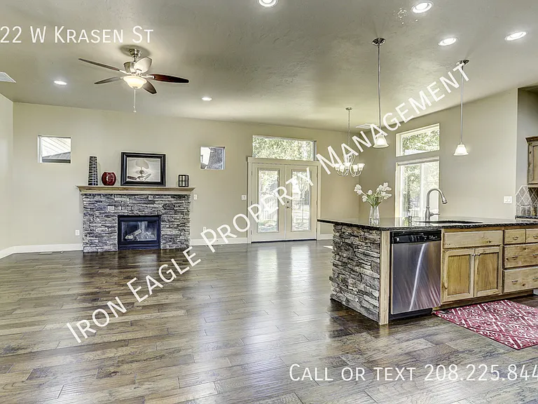 822 W Krasen St — Photo 14
