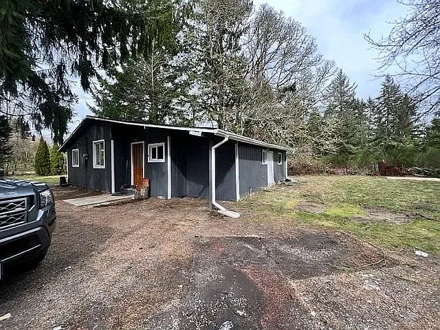 2 bed, 938 sqft, $1,950 — Photo 2