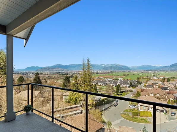 47203 Vista Pl #3, Chilliwack, BC V2R 6E2
