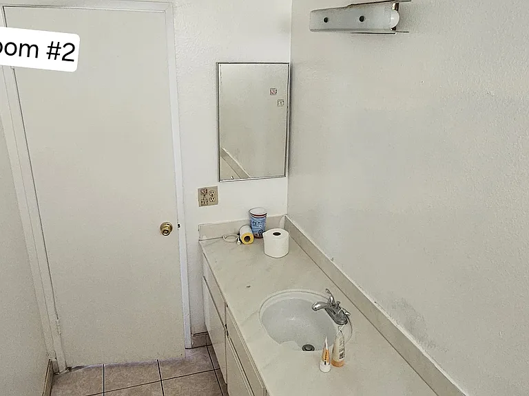 832 Adelita St — Photo 27