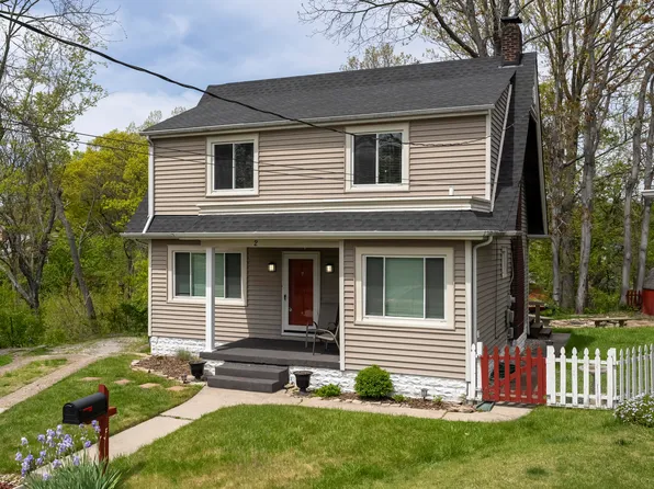 2 Sunset Pl, Taylor Mill, KY 41015