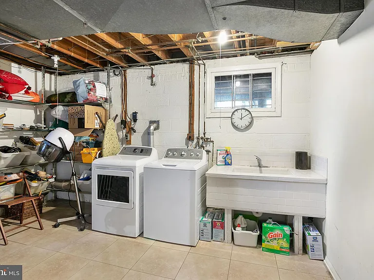 5015 Fulton St NW — Photo 35