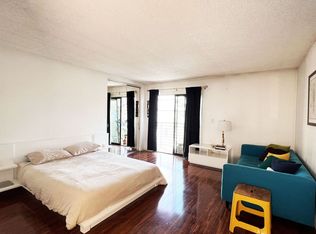 120 Brooks Ave APT 3, Venice, CA 90291