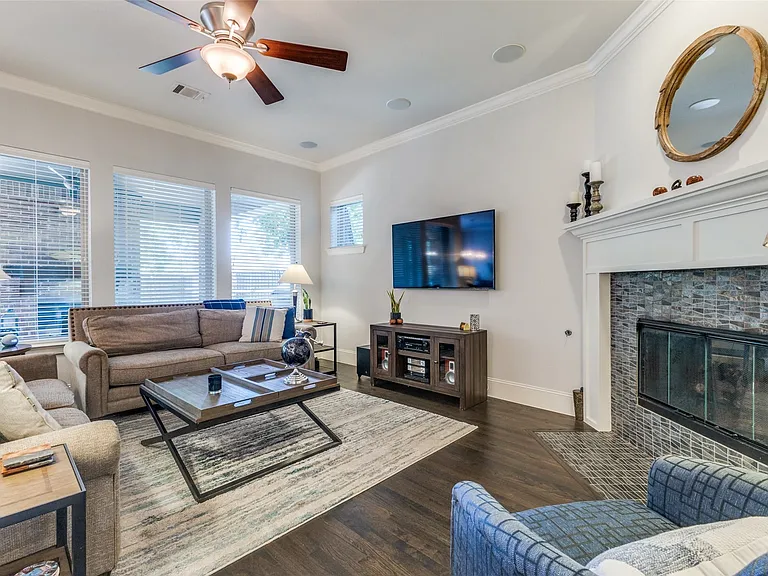 4008 N Cresthaven Rd — Photo 10