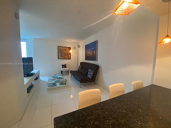 3rd image of 2301 Collins Ave APT 1023