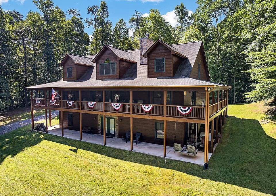 1st image of 408 Mountain Creek Way
