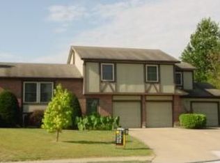 2401 Douglas Cir, Harrisonville, MO 64701