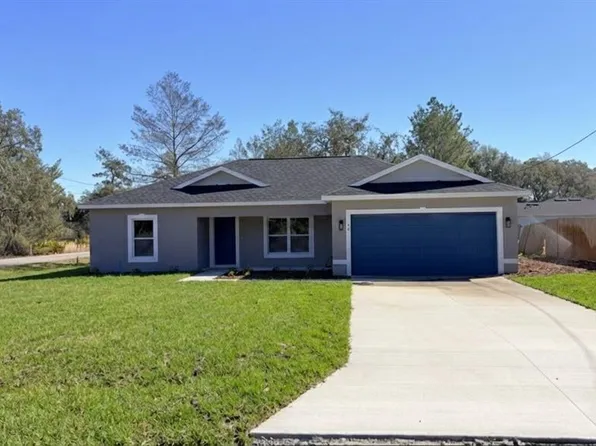 77 Malauka Pass, Ocklawaha, FL 32179