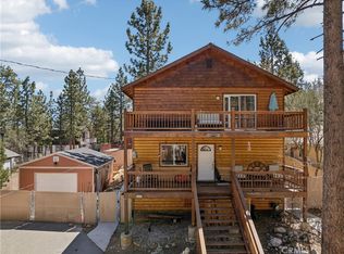 879 Spruce Ln, Sugarloaf, CA 92386