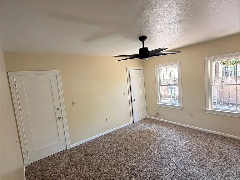 602 S Parton St — Photo 1