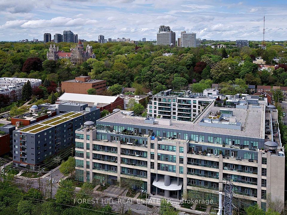 1st image of 380 Macpherson Ave #408