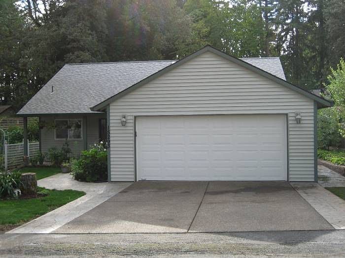 Front -2 car garage