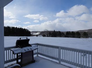 11 Hull Pl, Damascus, PA 18415