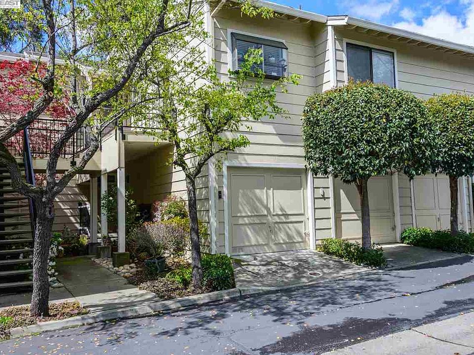 1st image of 2401 Saint Helena Dr APT 1