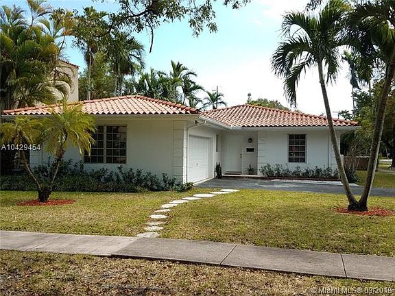 2nd image of 1430 Sorolla Ave