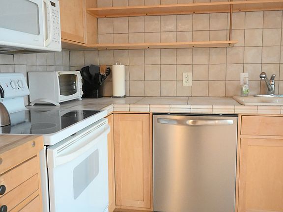 5th image of 1154 Cottage Rd Unit 2