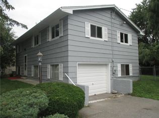 177 Kenwick Dr, Rochester, NY 14623