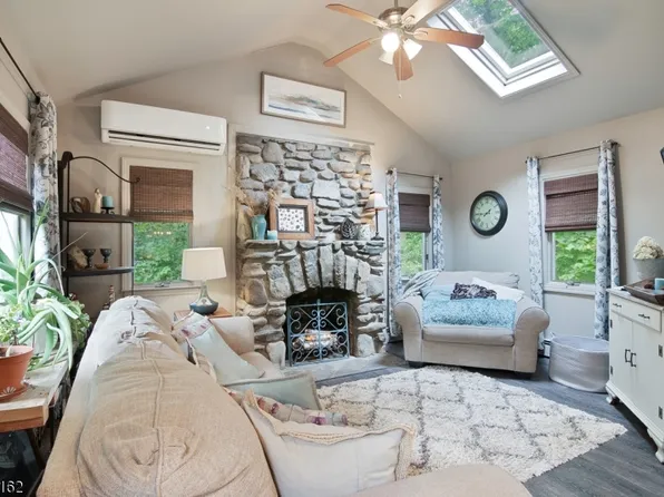 911 Cedar Dr, Stillwater Twp., NJ 07860