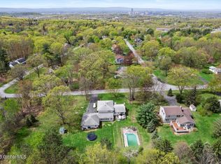 37 Van Leuvan Dr S, Rensselaer, NY 12144
