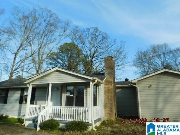 4421 Gamble Ln, Bessemer, AL 35022