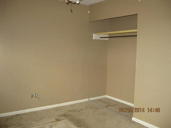 4th image of 3805 Lynn Dr