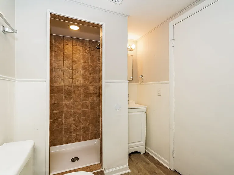5801 Sunwood Dr — Photo 15