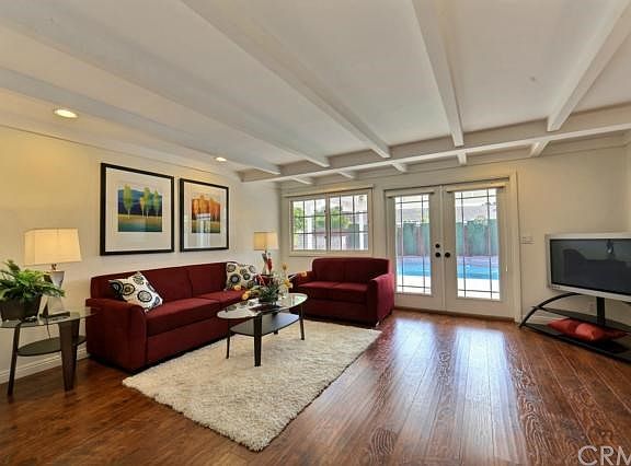 4th image of 428 Carbonia Ave