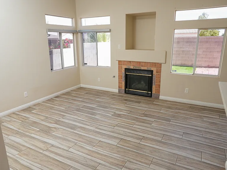 2217 Heritage Ridge Ave — Photo 3