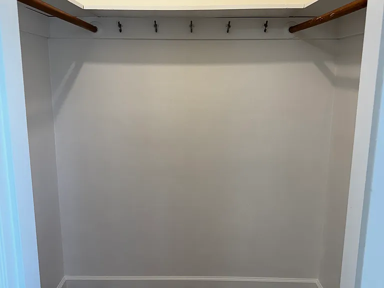 221 Colorado Ave — Photo 14