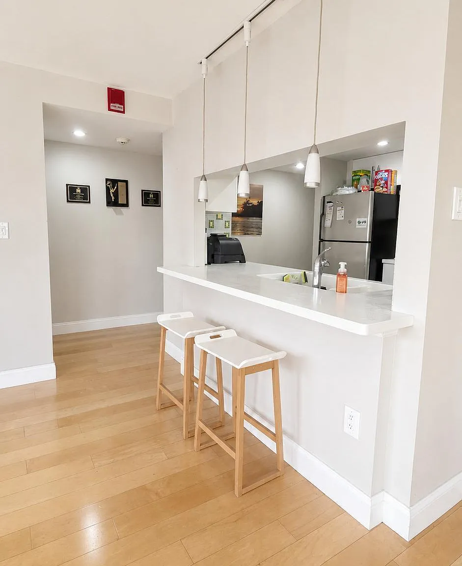 2 bed, 2.0 bath, 1038 sqft, $3,250 — Photo 4