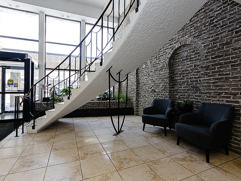 295 Lakeshore Dr — Photo 7