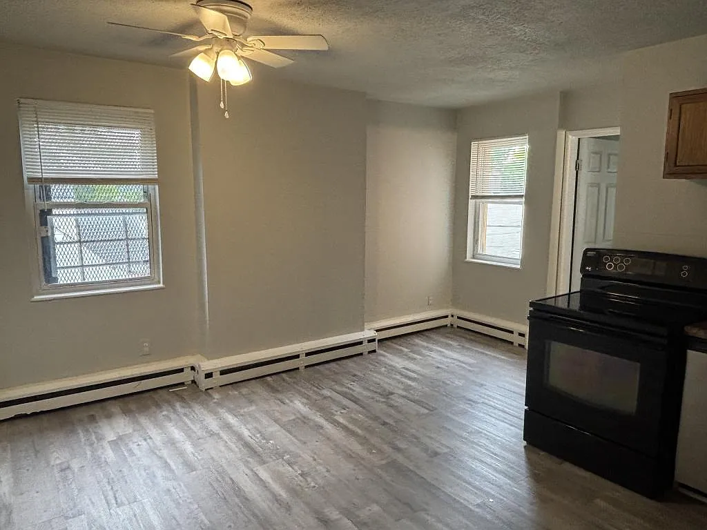 1646 Pulte St, 5 — Photo 1