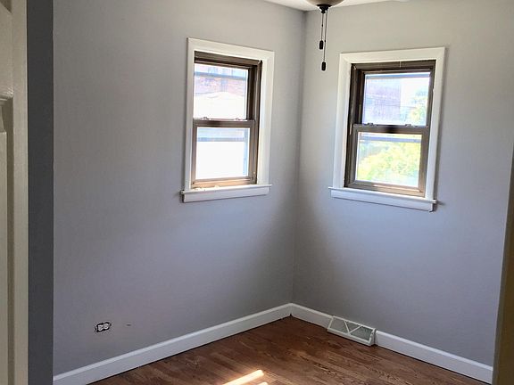 2nd image of 347 Oglesby Ave