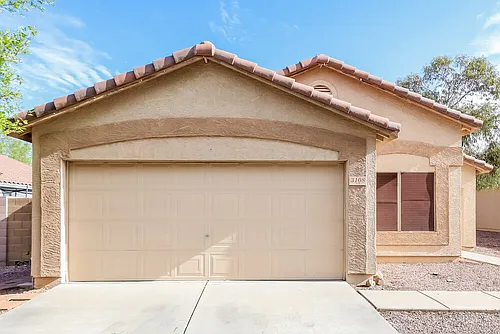 3108 W Lucia Dr Photo 1