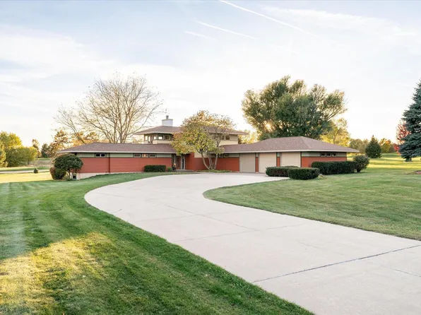 9842 Elkhorn ROAD, Tomah, WI 54660