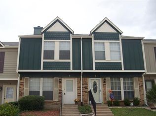 5 Abbey Rd, Euless, TX 76039