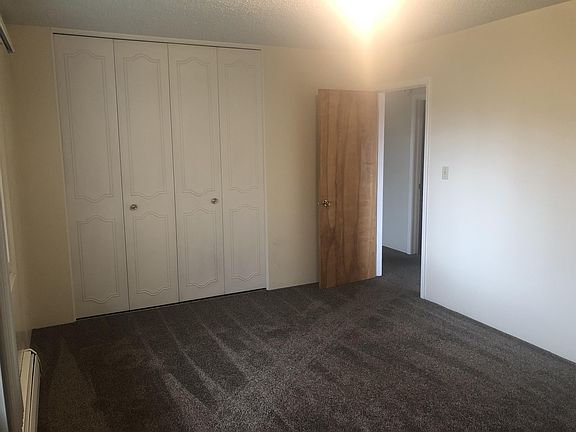 3rd image of 1413 13th St S APT 13