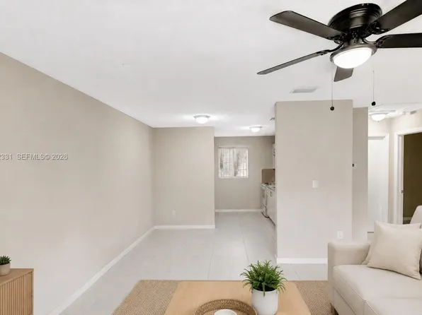 11475 SW 215th St #11477, Miami, FL 33189