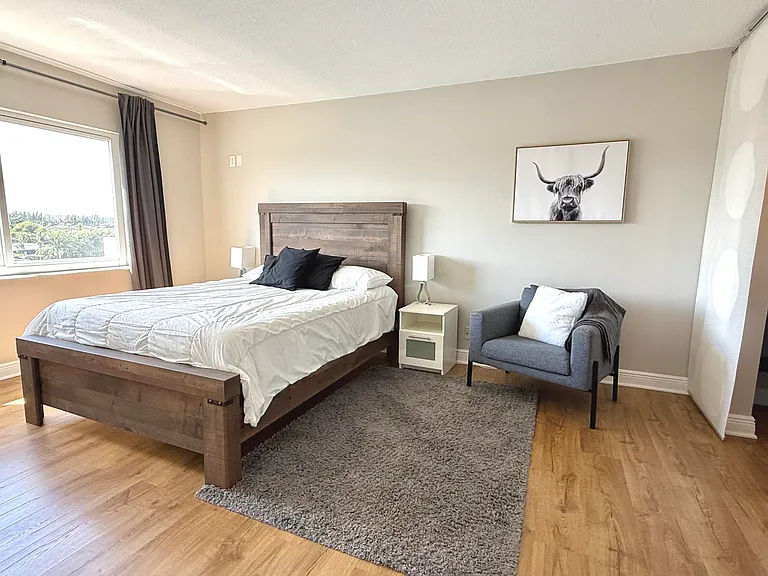 401 Golden Isles Dr #409 — Photo 15