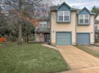 130 Kettlebrook Dr, Mount Laurel, NJ 08054