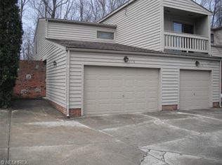 116 Kimrose Ln #116, Broadview Heights, OH 44147