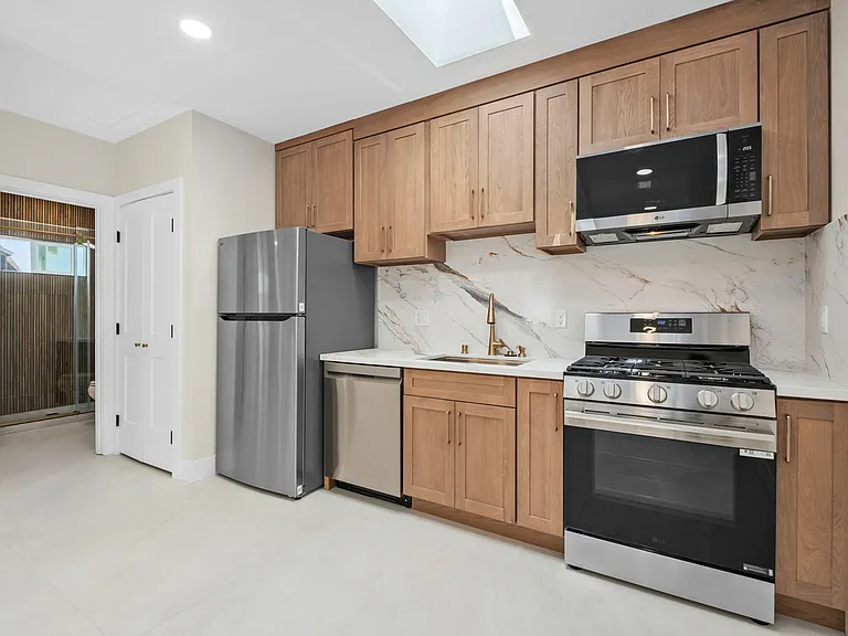 21312 Bulkhead Cir #1 — Photo 8