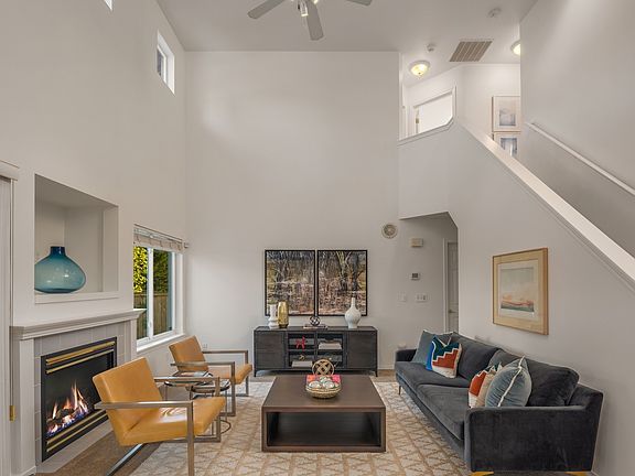 5th image of 2204 27th Street SE