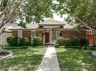 2516 Melissa Ln, Carrollton, TX 75006